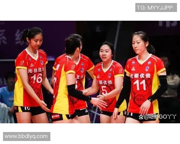 上海排球队以92分领跑精英赛积分榜展现强劲实力 上海排球队以92分领跑精英赛积分榜展现强劲实力