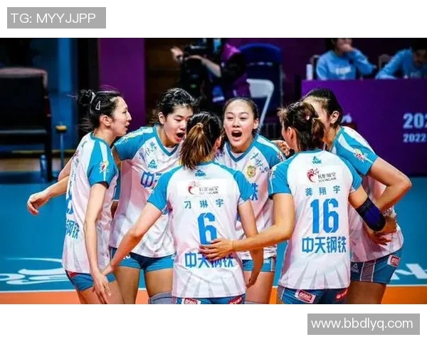 上海排球队在城市联赛中以100分稳居积分榜首位引领全局 上海排球队在城市联赛中以100分稳居积分榜首位引领全局