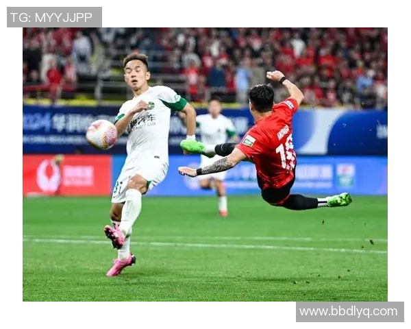 成都篮球队在钻石联赛积分榜中以86分稳居第一名展现强劲实力 成都篮球队在钻石联赛积分榜中以86分稳居第一名展现强劲实力