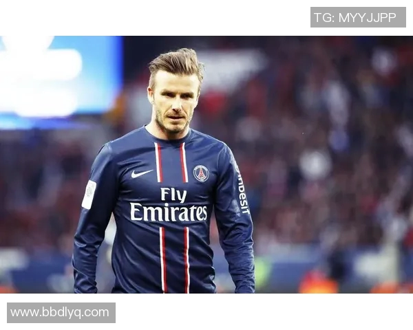 时尚足球明星短发造型精选图片展现个性魅力与运动风范