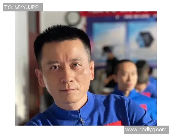 最专一的足球明星背后的爱情故事与职业生涯的完美平衡